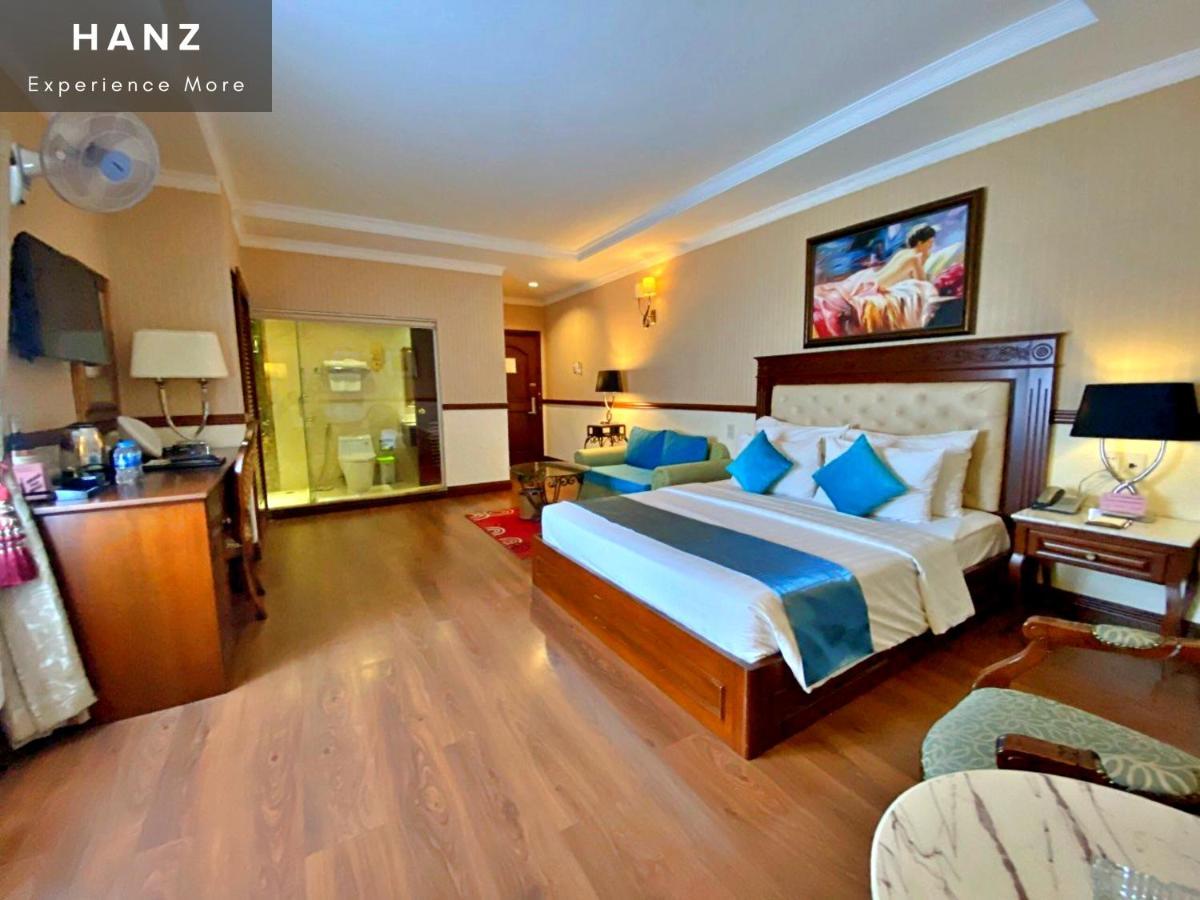 Hanz 821 Sunflower Hotel & Spa Хошимин Екстериор снимка